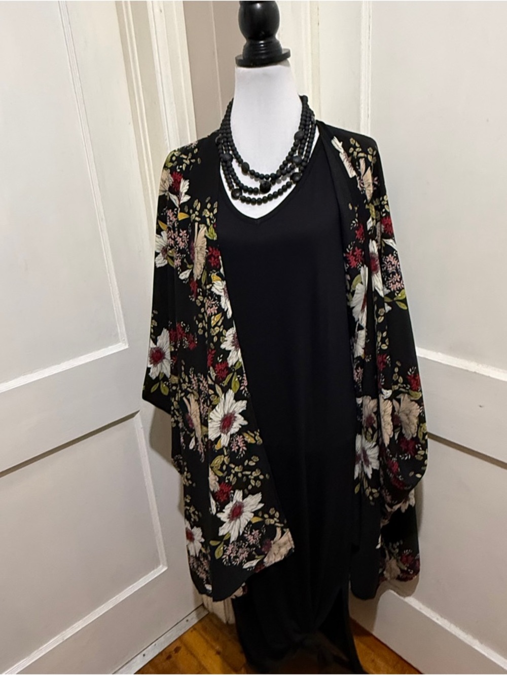 Olivia Rae Black v-neck T-shirt maxi dress Size xL